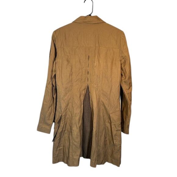 CAbi Beige Cotton Blend 3 Button Front Deep Pockets Lined Coat Women Sz M - Picture 2 of 13
